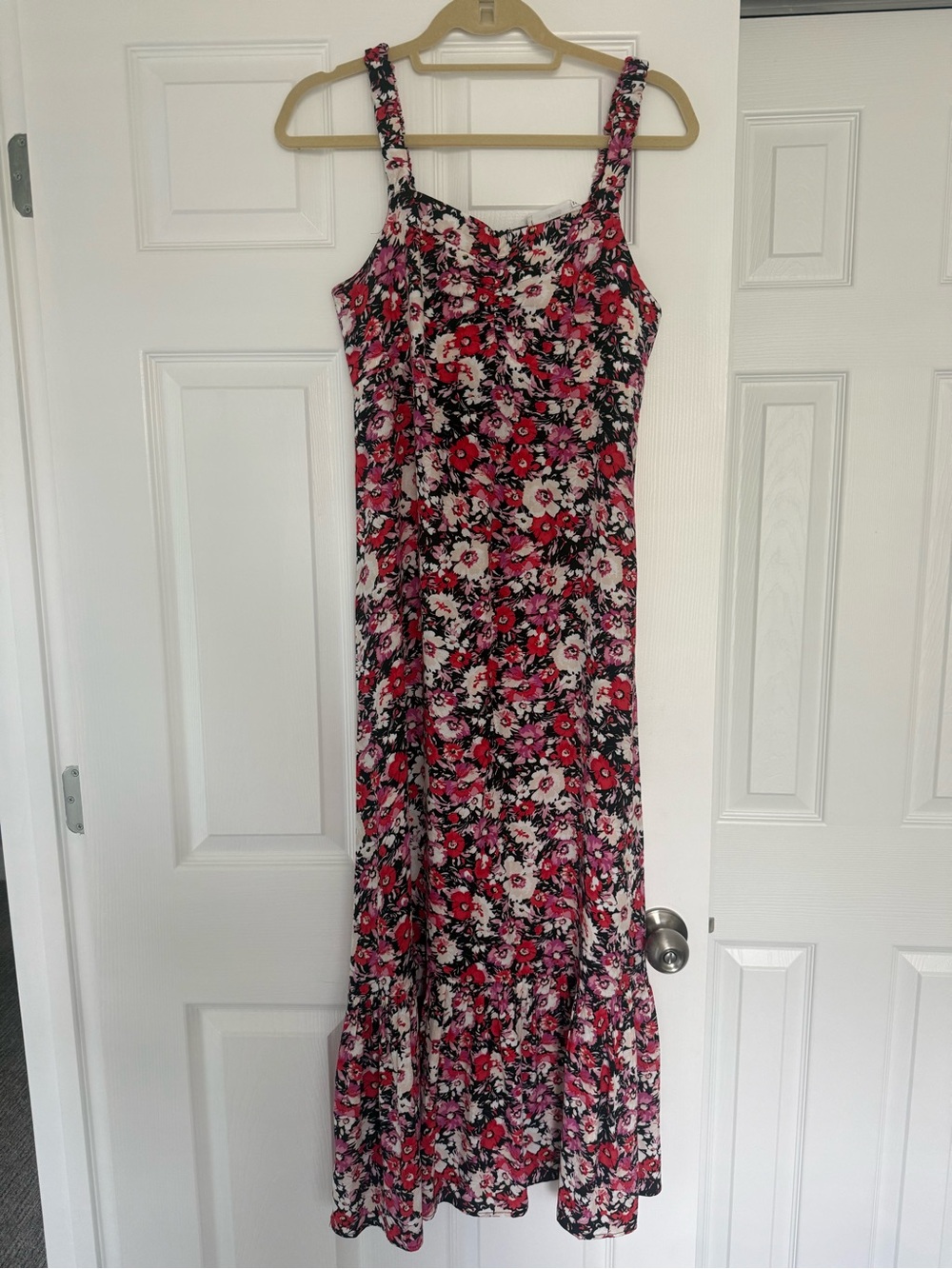 MANGO Woman’s Floral Pink Maxi Dress with Ruffle Hem size Small - Picture 5 of 9
